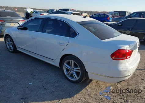 2013 Volkswagen Passat 2.0L Tdi Sel Premium z USA, uszkodzony, nr VIN 1VWCN7A37DC091334